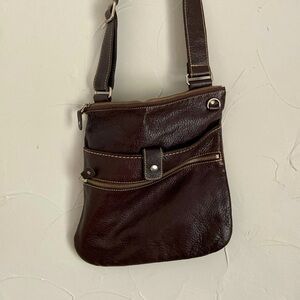 Roots cross body or shoulder bag